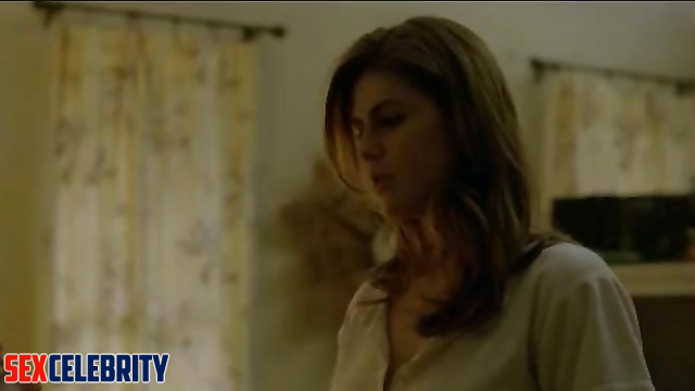 Alexandra Daddario (Erotic Scene)