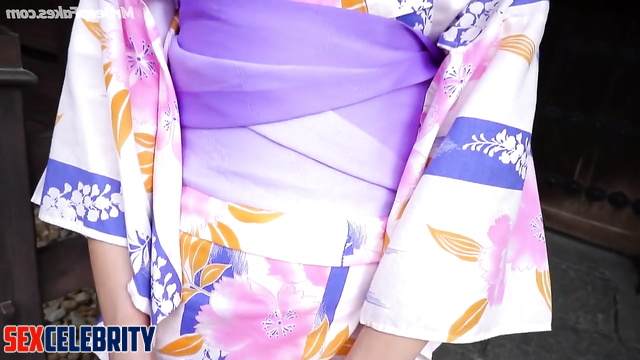 Japanese Satomi Ishihara (石原 さとみ) in yukata wants something sexy