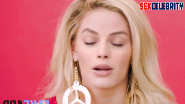 DeepFake Margot Robbie put her first big black cock in her mouth