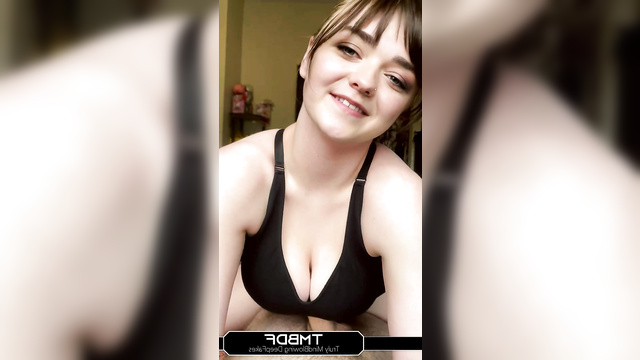 Hot amateur deepfake porn with busty teen Maisie Williams