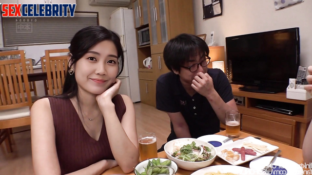 Sneaky slut Shin Hyun-been (신현빈) fucks her roomates BF 가짜 포르노 [PREMIUM]