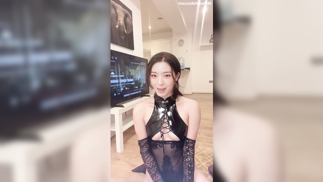 Hot bitch Yuna is waiting to be fucked - ai - 신유나 있지