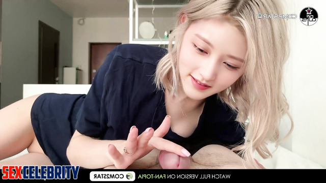 Pov porn, blonde licks cock - Gaeul (가을) IVE (아이브)