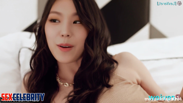 Foreplay before fucking with a lustful bitch - Yeji (예지 있지) fakeapp