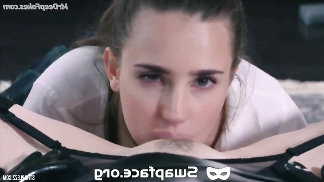 Jennifer Connelly licks that pussy so good in POV lesbian sex scene