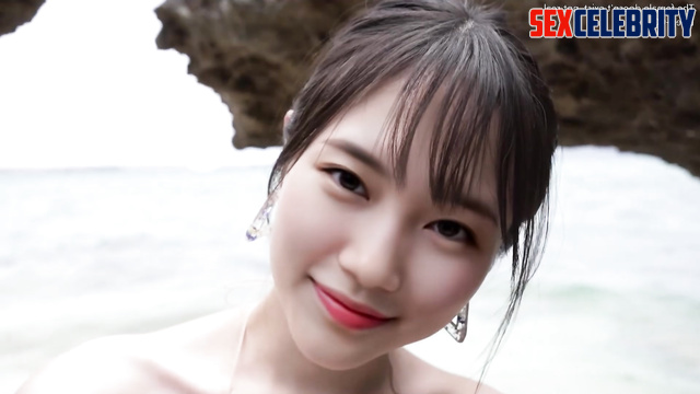 Suzy (수지 미쓰에이) K-pop cutie posing on the beach - face swap