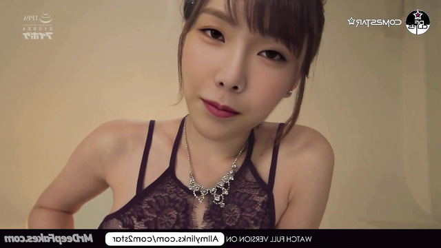 Voluptuous Asian wants to be fucked - Taeyeon [태연 소녀시대] - face swap