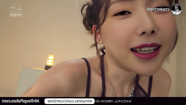 Voluptuous Asian wants to be fucked - Taeyeon [태연 소녀시대] - face swap