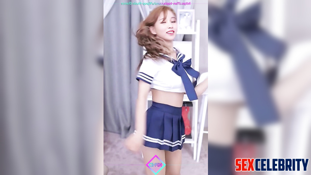 (미나 트와이스) sexy schoolgirl dancing on hidden camera / fake Mina