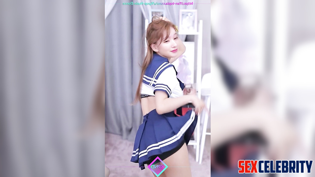 Fake korean schoolgirl Sana dancing hot dance - 사나 트와이스