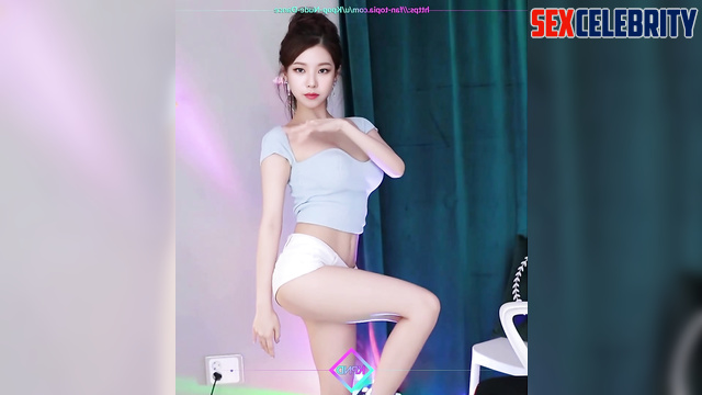 Busty babe dancing for you only / 카리나 에스파 Karina solo sex scene