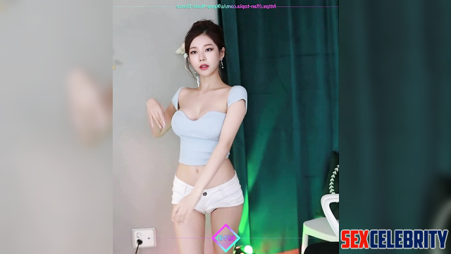 Busty babe dancing for you only / 카리나 에스파 Karina solo sex scene