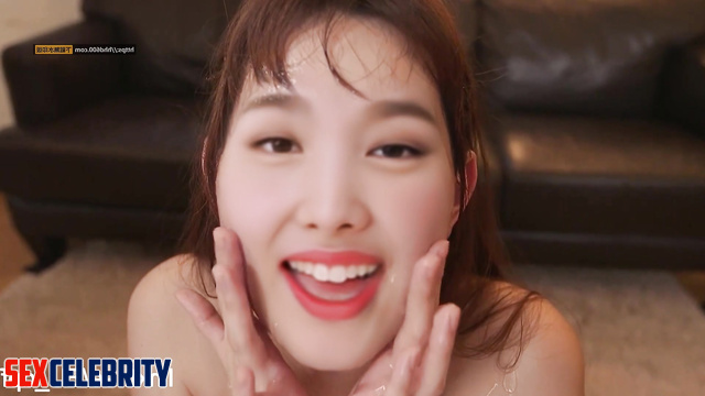 Kinky teenager Nayeon (나연) gets bukkaked / TWICE 트와이스 진짜 가짜