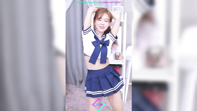 Pretty slut dances for her followers / Winter (윈터 에스파) solo fakeapp