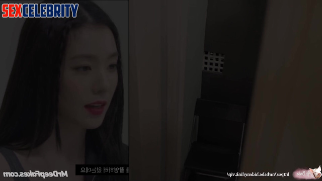 K-pop babe Irene (아이린 레드벨벳) shows off her sex skills in the toilet