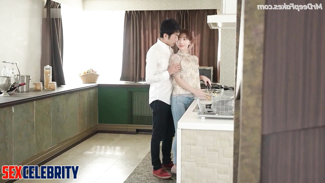 Husband wants to fuck her at the kitchen / Suzu Hirose (広瀬すず フェイクポルノ) ai