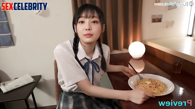 Schoolgirl gave a blowjob after ramen eating 연우 모모랜드 Yeonwoo sex tapes