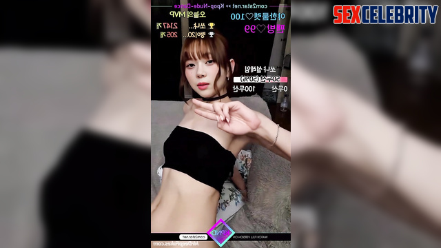 Winter (윈터) Aespa (에스파) likes filming her body - solo sex scene