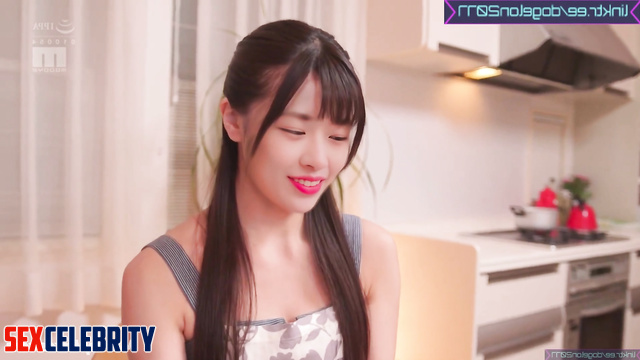 Housewife is going to fuck her husband in the bathroom ai Yujin (안유진 아이브)