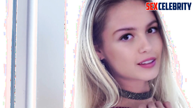 Blonde showed her pussy on camera - Olivia Rodrigo fake celebrity porn