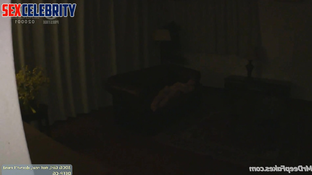 He woke her up for blowjob, fake Minami Hamabe (浜辺美波 情熱的なセックス)