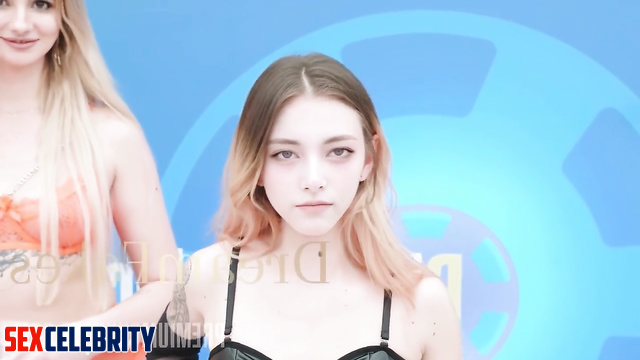 Bukkake pleasure at a swinger club, Tzuyu (쯔위 트와이스) deep learning program