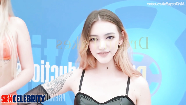 (제니 블랙핑크) Jennie internet celebrity enjoying interesting bukkake party