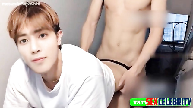 투모로우바이투게더 동성애자 태현 가짜 포르노 || TXT idol Taehyun fake gay sex