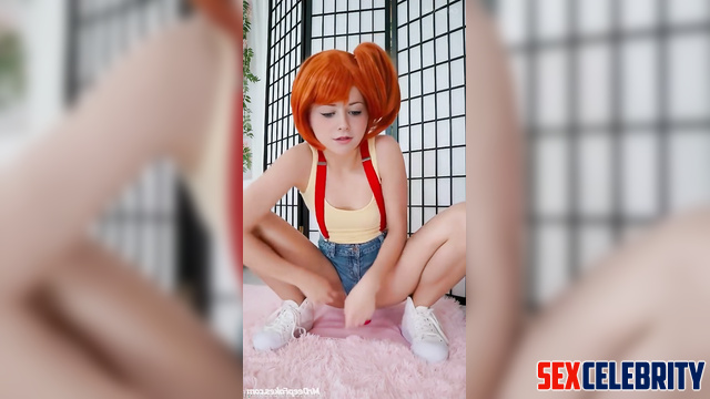 Alyson Hannigan's pussy is fucked by dildo in angles next to her juicy ass deepfake