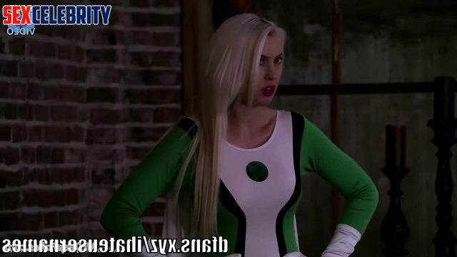 Strange liquid flooded the superhero's body, look - Anne Hathaway A.I.