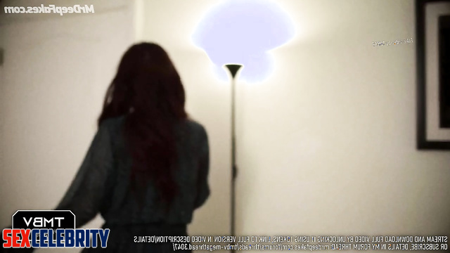 Emily Blunt fakeapp switches to young and hot step-son for sex