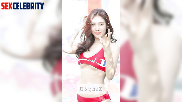 Red Velvet (레드벨벳) / Beautiful lady teasing - Joy 조이 스마트한 얼굴 변화
