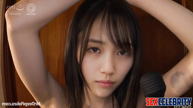 Her clit and tits were pleased by vibrator - Suzy (수지 미쓰에이) real fake