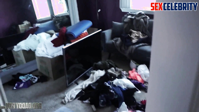 Busty star wants to be naughty with you / Chloe Grace Moretz in fake porn