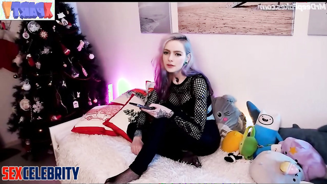 She couldn't resist his big cock / Danielle Rose Russell in pov sex scene