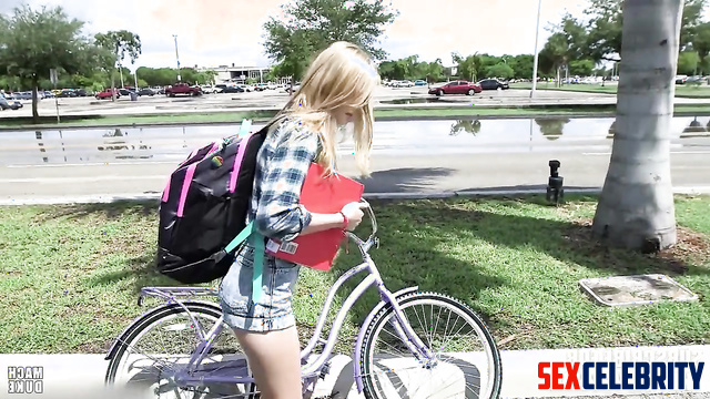 Car sex tapes - look at her happy face / Elle Fanning smart face change