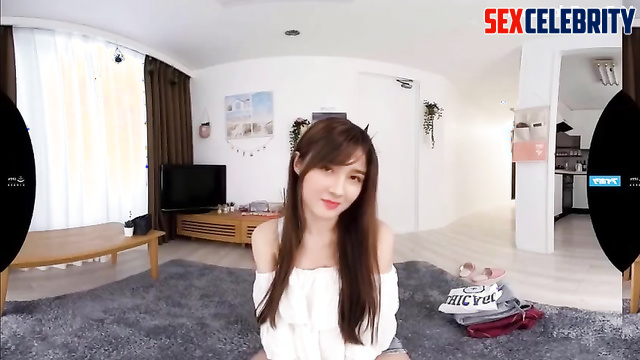 They teased each other for a long time (without sex) Nancy ai 낸시 모모랜드