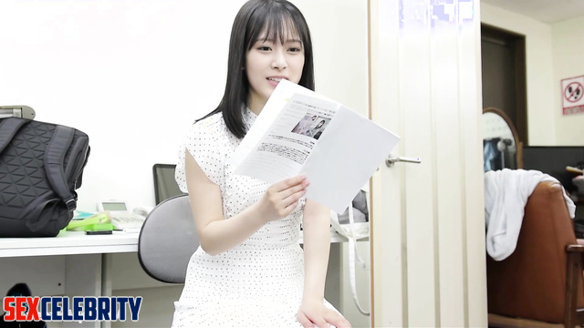 Fake Tzuyu studies the script and prepares for her role with a dick in her pussy 쯔위 트와이스