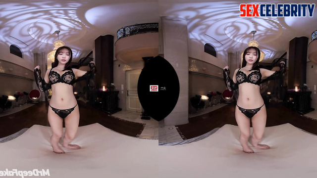 Risa Watanabe twirling around on camera and wanting sex / 渡邉 理佐 櫻坂46 A.I.