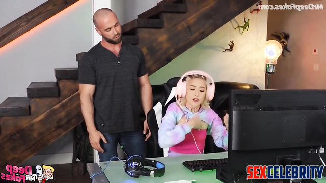 Fan asked to lick her pussy during a stream, Pokimane smart face change