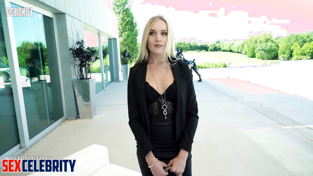 Sexy realtor was fucked right at work (Rosie Huntington-Whiteley AI)