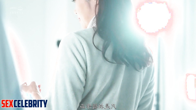She taking part in hot erotic photoshoot - Wu Xuanyi (吴宣仪 假名人色情片) A.I.