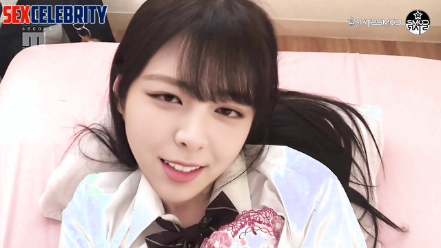 Shin Yu-na (신유나) having some fun after classes / ITZY 있지 케이팝 스타