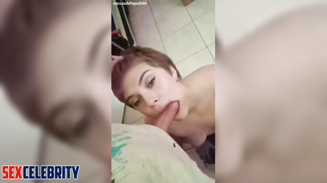 Ai scenes Scarlett Johansson (he did with her mouth what all he wanted)