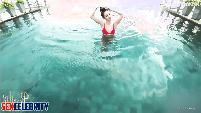 Brunette teasing he with her shaved pussy - Natalie Portman pool porn