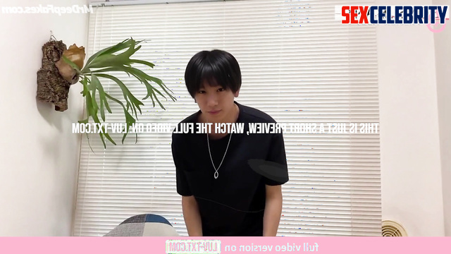 Jungwon (정원) showing his dick on the interview / ENHYPEN 엔하이픈 딥페이크