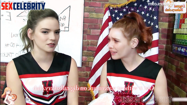 Cheerleaders masturbared on the cam, ai Elizabeth Olsen & Anya Taylor-Joy