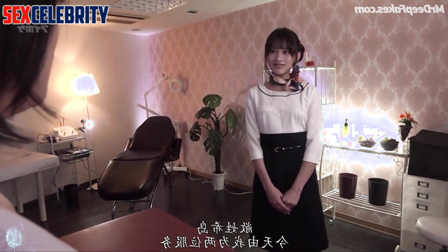 She fucks while her colleague rest with a mask, fake Minji (민지 뉴진스)