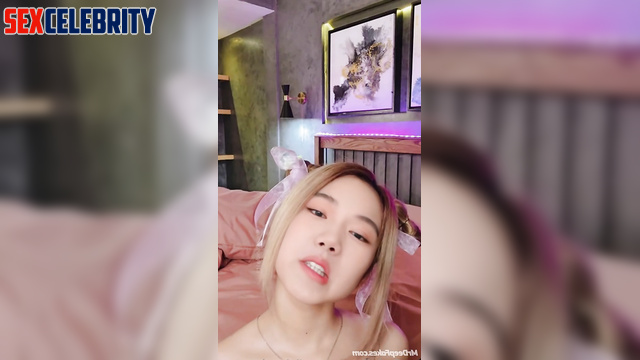 Chia Ning (家寧 充满激情的性爱) wants you to join her, smart face change