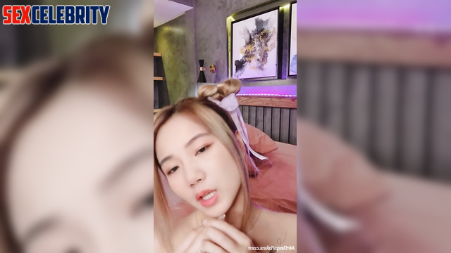 Chia Ning (家寧 充满激情的性爱) wants you to join her, smart face change